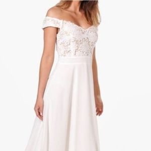 NWT Lace Chiffon Dress perfect for Bridal
